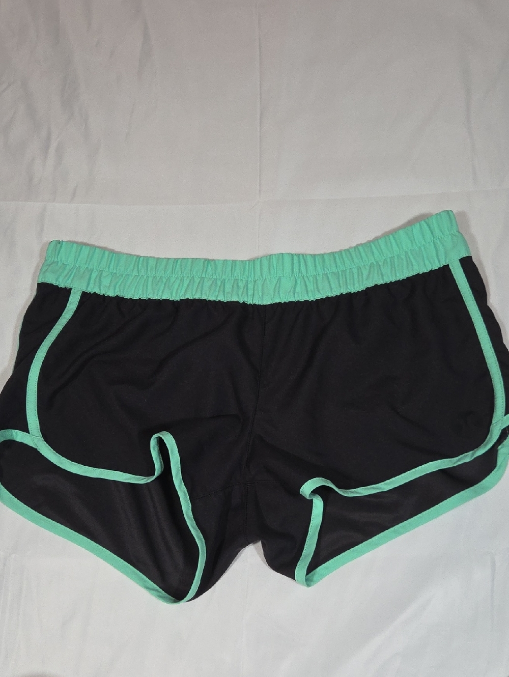 Hurley Mint Green And Black Board Shorts Size Large Womens